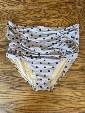 Kortni Jeane Polka Maternity Bottoms - Light Gray and Black